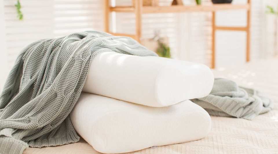 Какие разновидности ортопедических подушек для спины существуют?